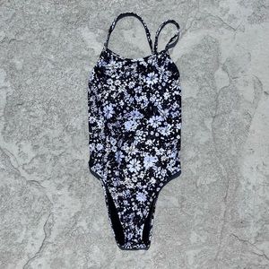 Jolyn Brandon (30) Phoebe